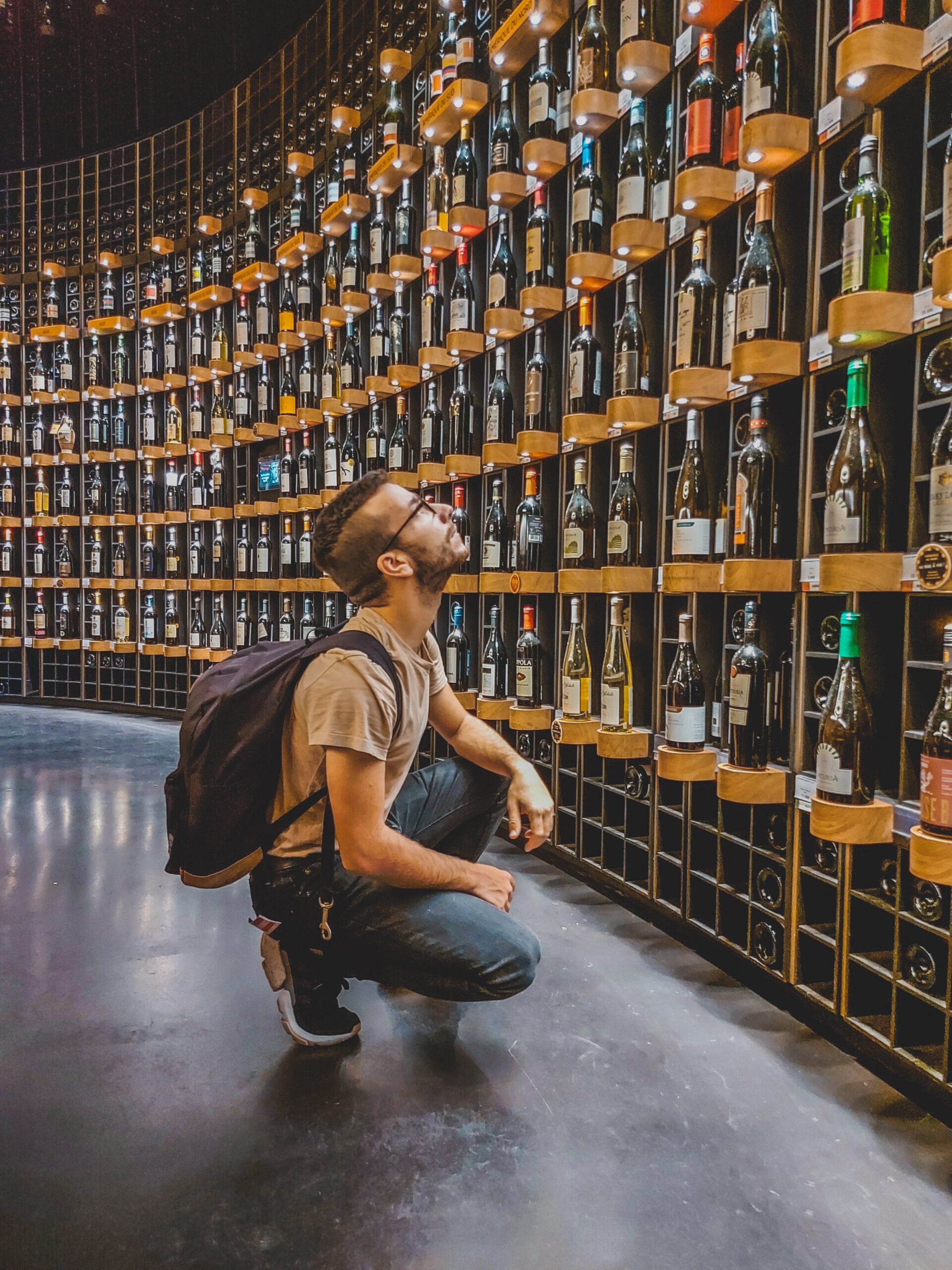 Exportar alcohol a Estados Unidos: Requisitos FDA y TTB