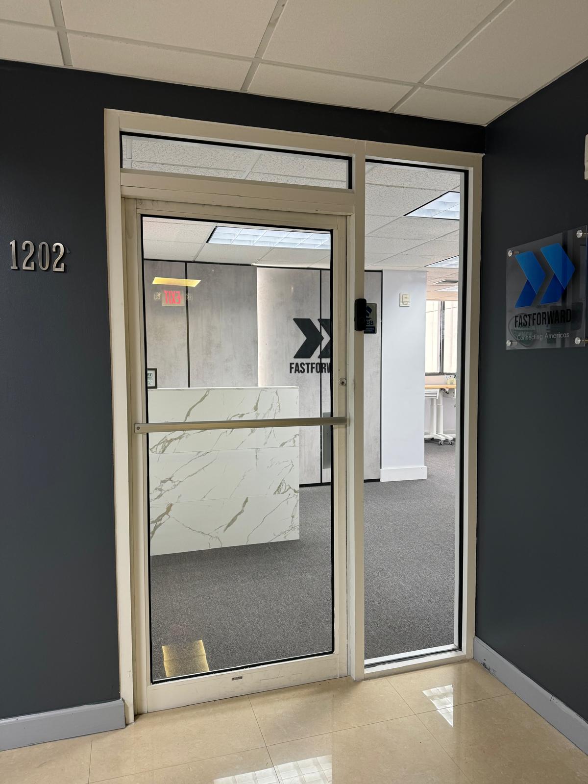 Oficina FastForward Miami — recepción